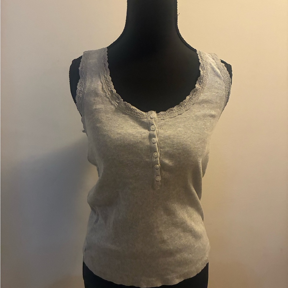 No Boundaries Gray Lace Trim Tank Top